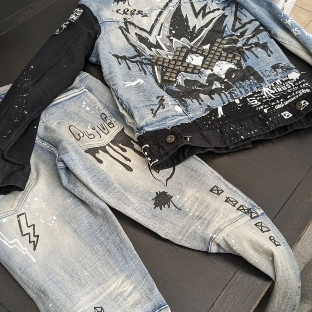 Stylish Graphic Denim Jeans Set - Black and Gray